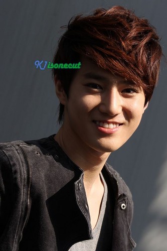 120525 EXO-K by Reporter Kook Kyungwon