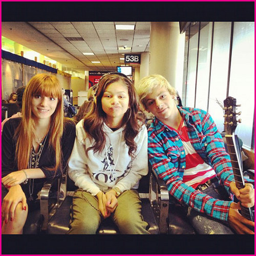  Bella Thorne, Zendaya Coleman And Ross Lynch Are On Their Way To The “Chimpanzee” Movie Premiere