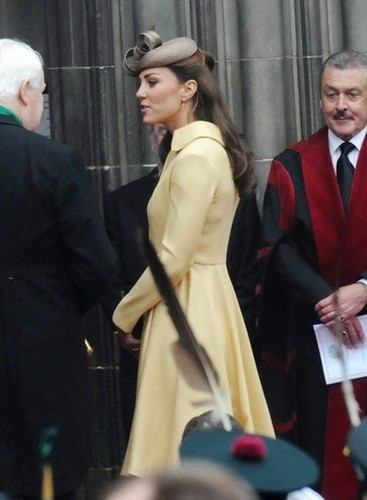  Duchess Catherine at Order of the tistle