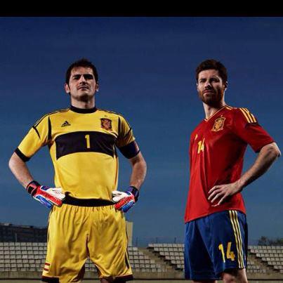  Iker Casillas and Xabi Alonso