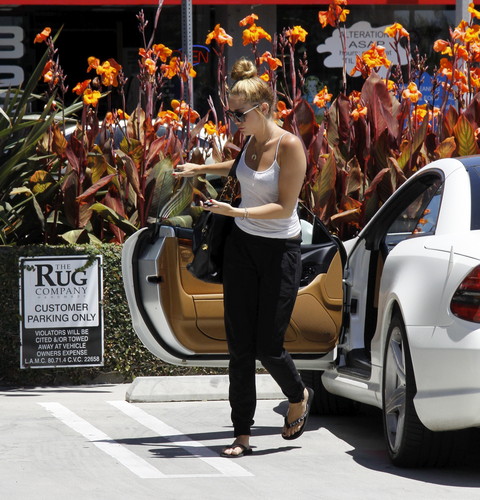  Out In Beverly Hills [30 June 2012]