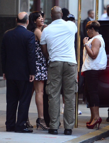  Pays Tribute To Her Gandmother In New York City [5 July 2012]