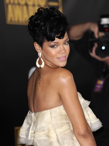  Rihanna - Mix