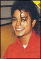 Smile,though your hearts are aching <3!!!!! - michael-jackson photo