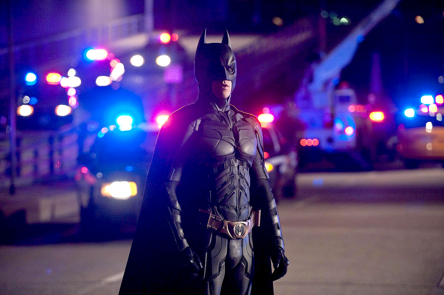The Dark Knight Rises - Batman Carries the Bomb HD IMAX