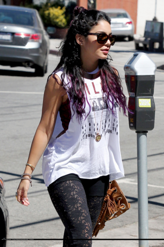  Vanessa - Heading to Sun Cafe in LA - June 25, 2012