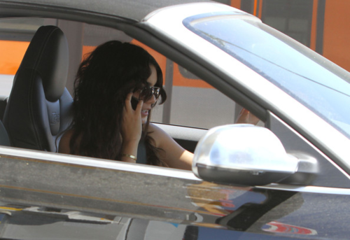  Vanessa - Out and about in LA - May 21, 2012