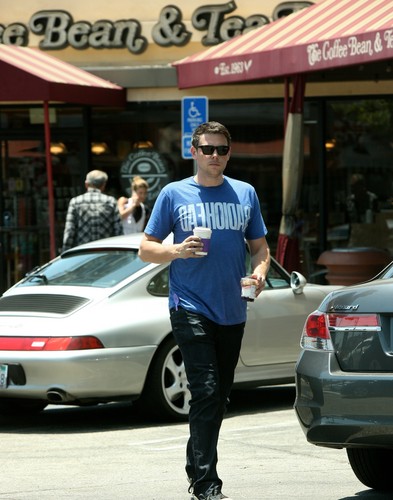  Cory Monteith Leaves The Coffee kacang in West Hollywood - July 11, 2012
