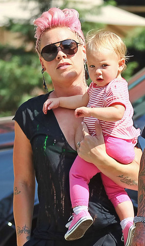  roze And Carey Take Willow Out In New York [July 11, 2012]