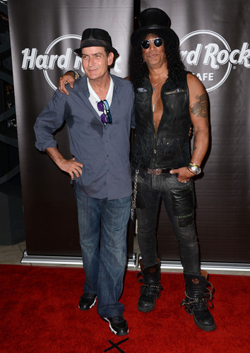  Slash Honored On The Hollywood Walk Of Fame