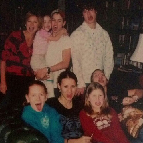  Young Chord with his family