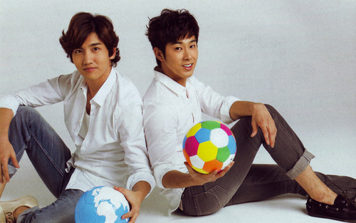 Cute Changmin and Yunho pic