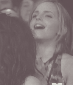 Emma at the MTV Movie Awards~June 3, 2012