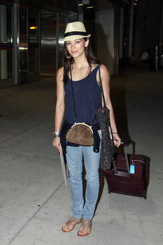  Kristin arriving at the Toront Airport (July 23th, 2012)