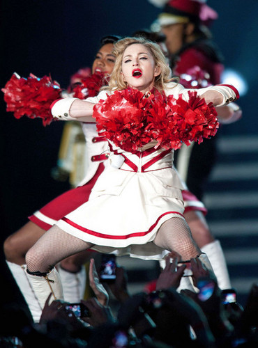 Madonna Performs in Scotland [July 21, 2012]