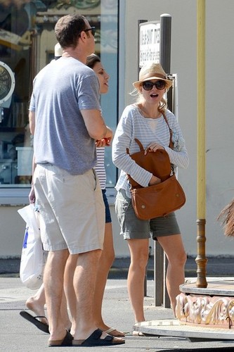 Naomi Watts and Liev Schreiber Take a Walk [July 16, 2012]