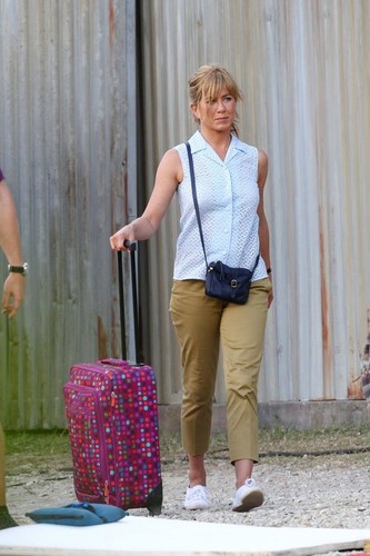 On the Set of "We're the Millers" [July 25, 2012]