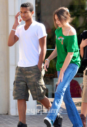  jaafar jackson and his cousin paris jackson out in town