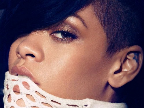  Rihanna close up outtake