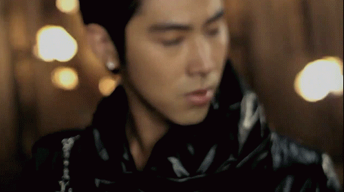Awesome Max and Yunho Keep Your Head down gif
