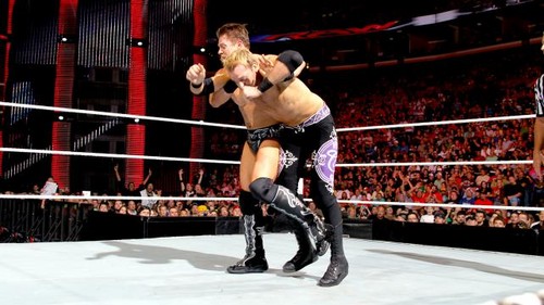  Christian vs The Miz (Bret Hart as ring announcer)