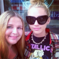 Miley And Fans. - miley-cyrus photo