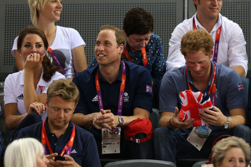  Prince William, Duke of Cambridge during день 6 of the Лондон 2012 Olympic Games