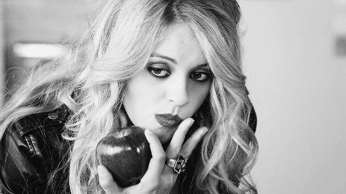 http://images5.fanpop.com/image/photos/31700000/-gage-golightly-gage-golightly-31768302-500-281.gif
