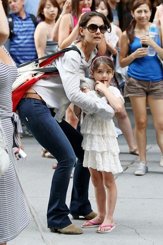 Katie Holmes and Suri in NYC [August 6, 2012]