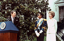  Michael With President Ronald Reagan And First Lady, Nancy During His 1984 Visit To The White