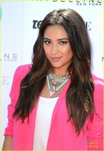  Shay at the Teen Vogue Back-To-School Event held at The Grove