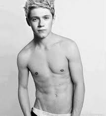 niall with is top off