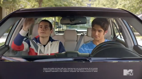  "Surprise Dinner" Toyota Entune Commercial