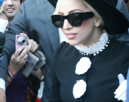  Gaga going to Piata Constitutiei in Bucharest, Romania