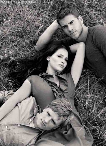  Katniss,gale,and peeta