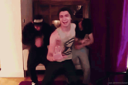 Now You See Me || Larry Stylinson, HOT. Zayn-dancing-GIF-one-direction-31805530-450-300