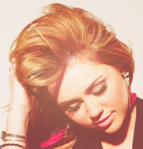  ♥ Miley Cyrus ♥