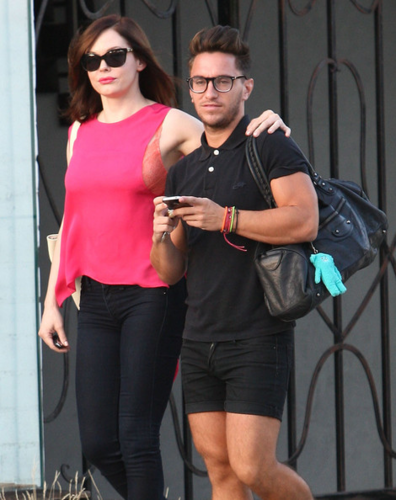 Rose - Leaves a hair Salon With Her Stylist in Los Angeles - August 20, 2012
