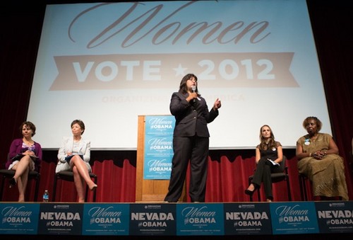  Speaking at the Nevada Women Vote 2012 Summit at the Fifth rue School Auditorium, Las Vegas (Augu