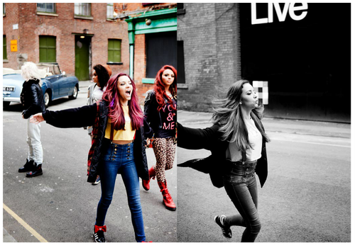  Little Mix's foto for their autobiography "Ready to Fly".