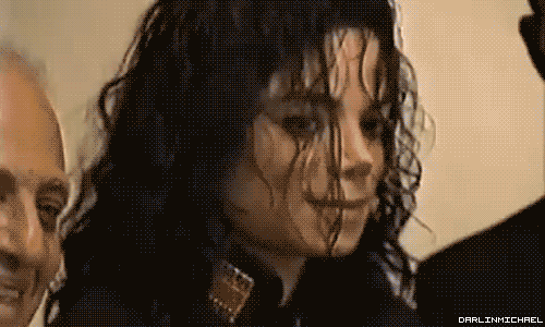 Michael-Jackson-michael-jackson-32070336-500-300.gif