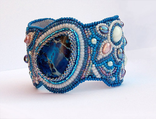  blue bracelet