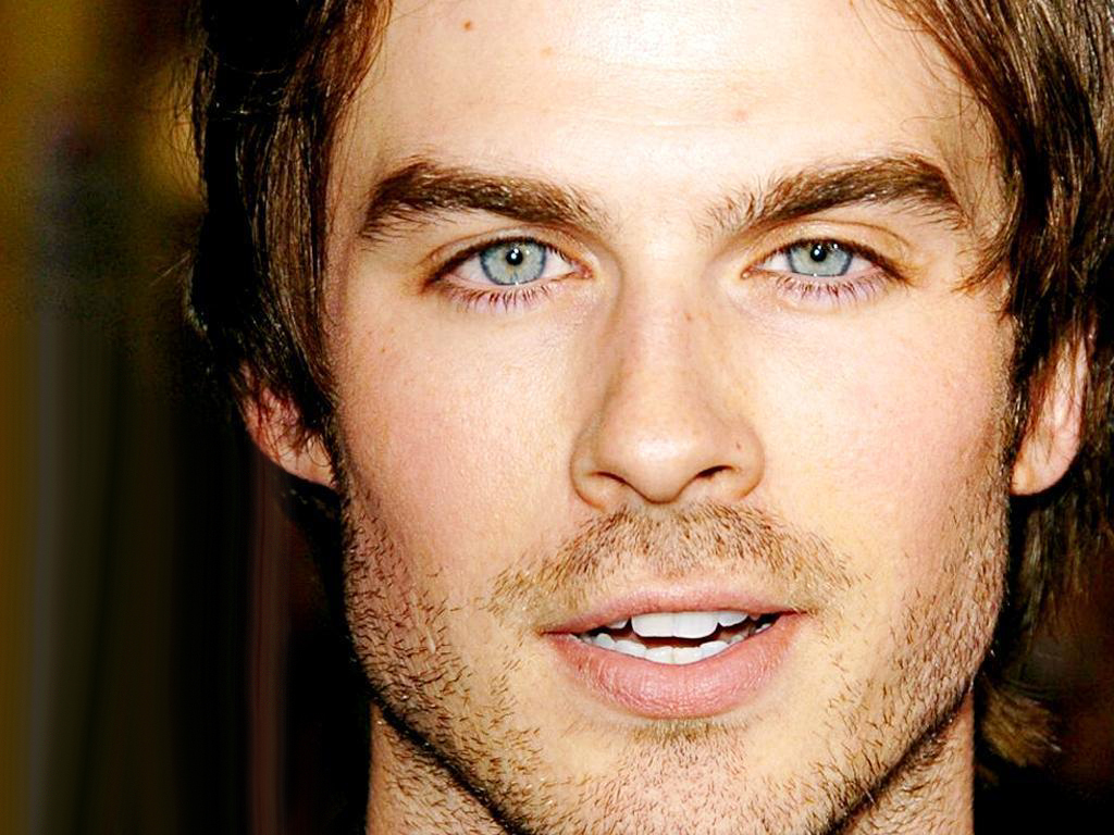 What do Ты think is the most common eye colour among actors? 