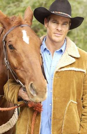  What is Aaron Jeffery name on the show?