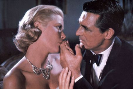  Cary starred in "To Catch a Thief" with ?