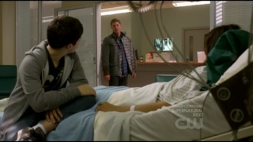 Who does Dean pretend to be in this scene?