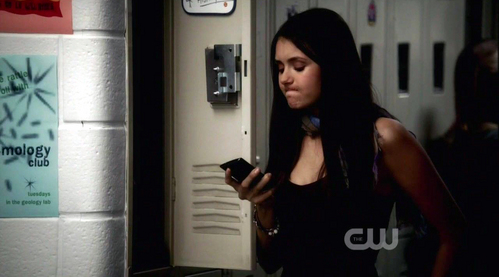  Who hangs up on Elena?