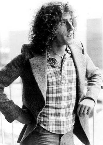 How tall is Roger Daltrey?