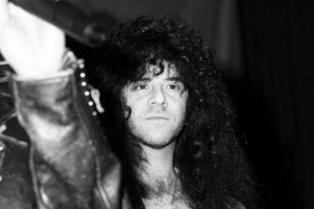  Eric Carr sadly passed away November 24, 1991 at what age?
