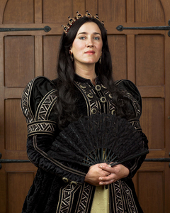 What fruit was associated with Katherine D'Aragon?